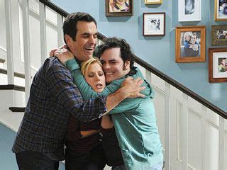 Modern Family recap: season 3, episode 9: Punkin Chunkin.